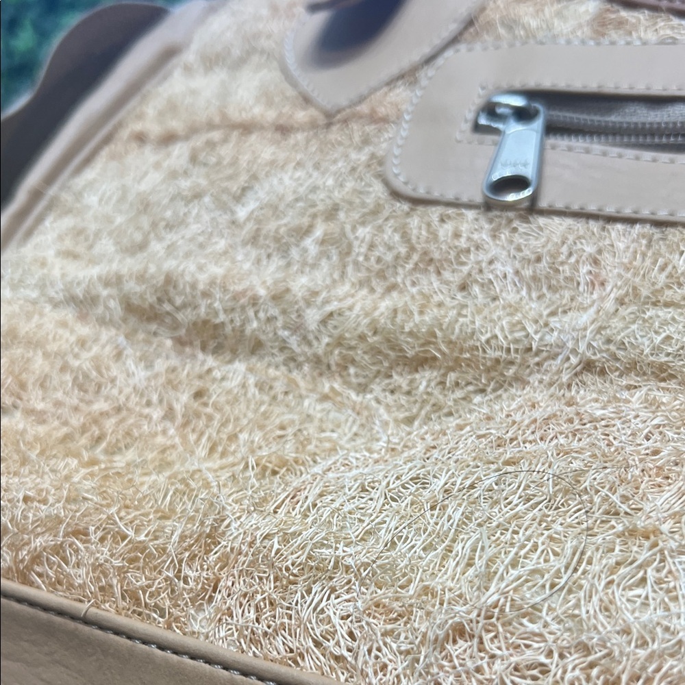Elegant Tan Women's Bag with Bow Accent Gambas Craft Bohemian NWT - Picture 11 of 14